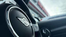 MINI Cooper 2.0 S Exclusive [Level 2] 3dr Auto Petrol Hatchback